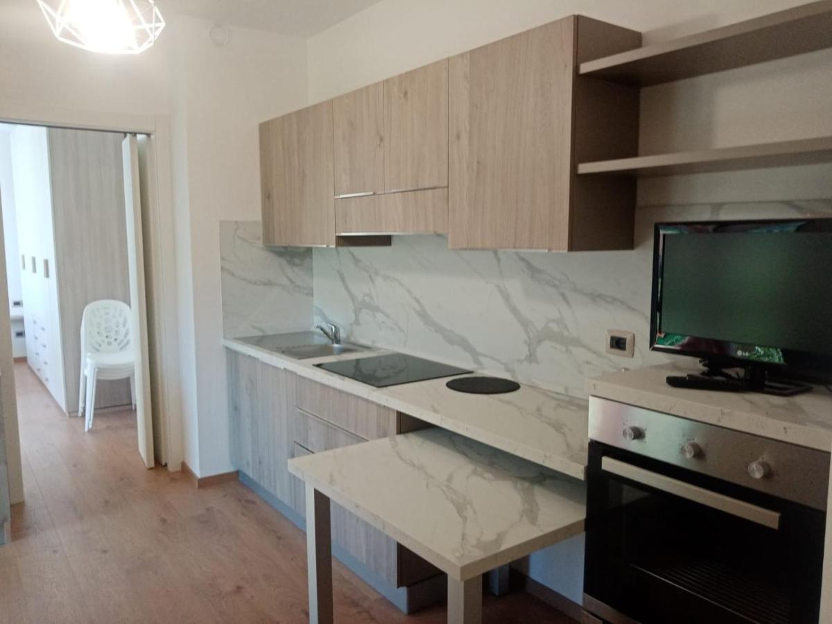 Appartamento Prima Rosa Primaluna Exterior photo